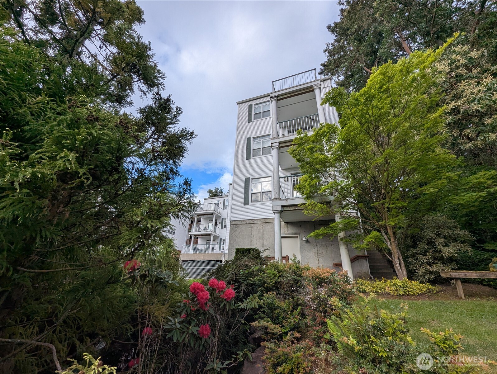 3990 129th Place SE Bellevue WA 98006