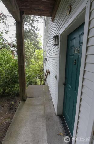 3990 129th Place SE Bellevue WA 98006
