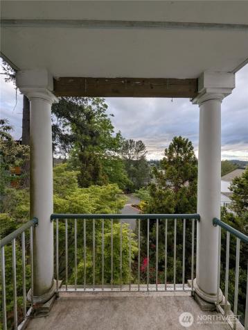 3990 129th Place SE Bellevue WA 98006