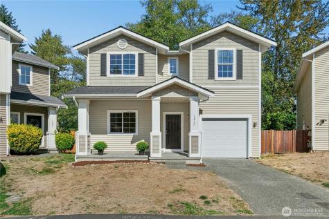 1217 143RD Lynnwood WA 98037