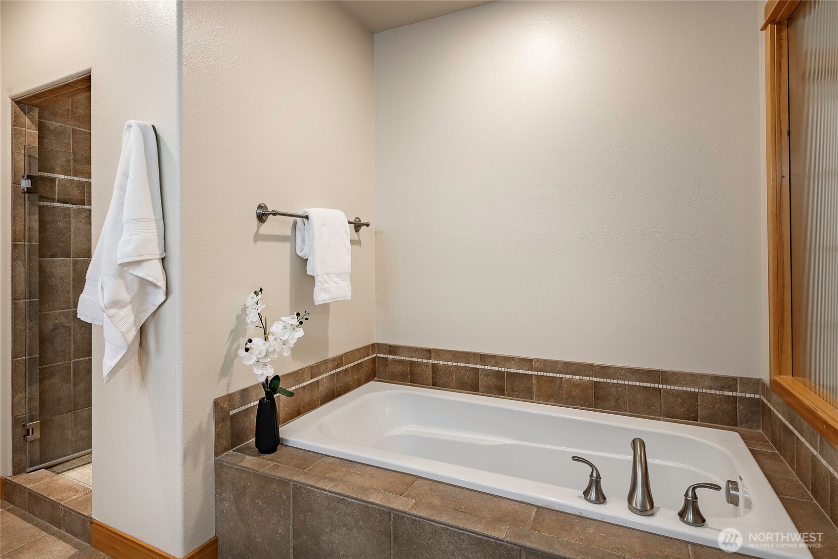 9021 Gleneage Drive Blaine WA 98230