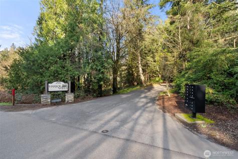 4605 56th Street NW Gig Harbor WA 98335