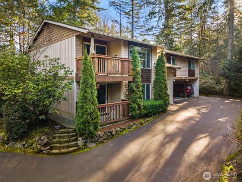 4605 56th Street NW Gig Harbor WA 98335
