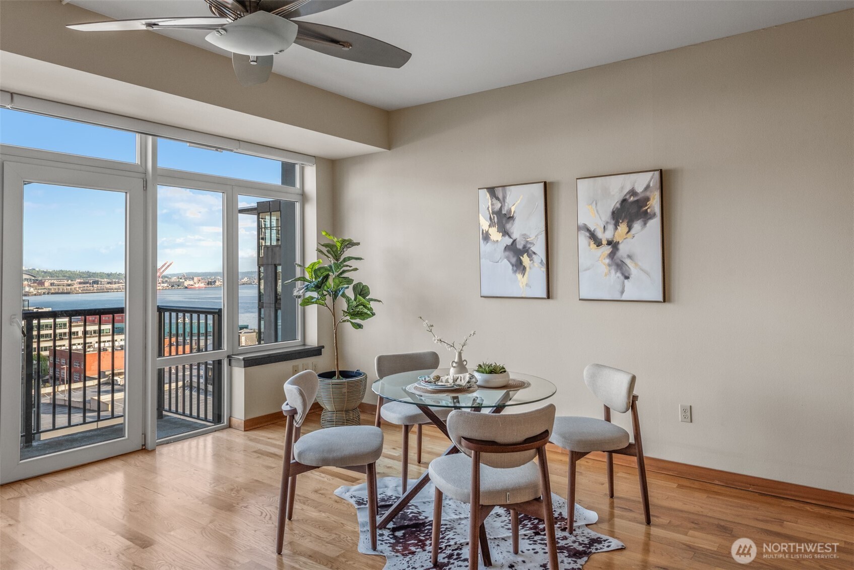 2717 Western Avenue Seattle WA 98121