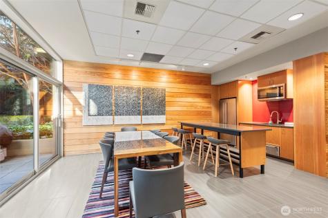 2717 Western Avenue Seattle WA 98121