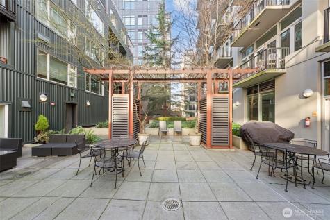 2717 Western Avenue Seattle WA 98121