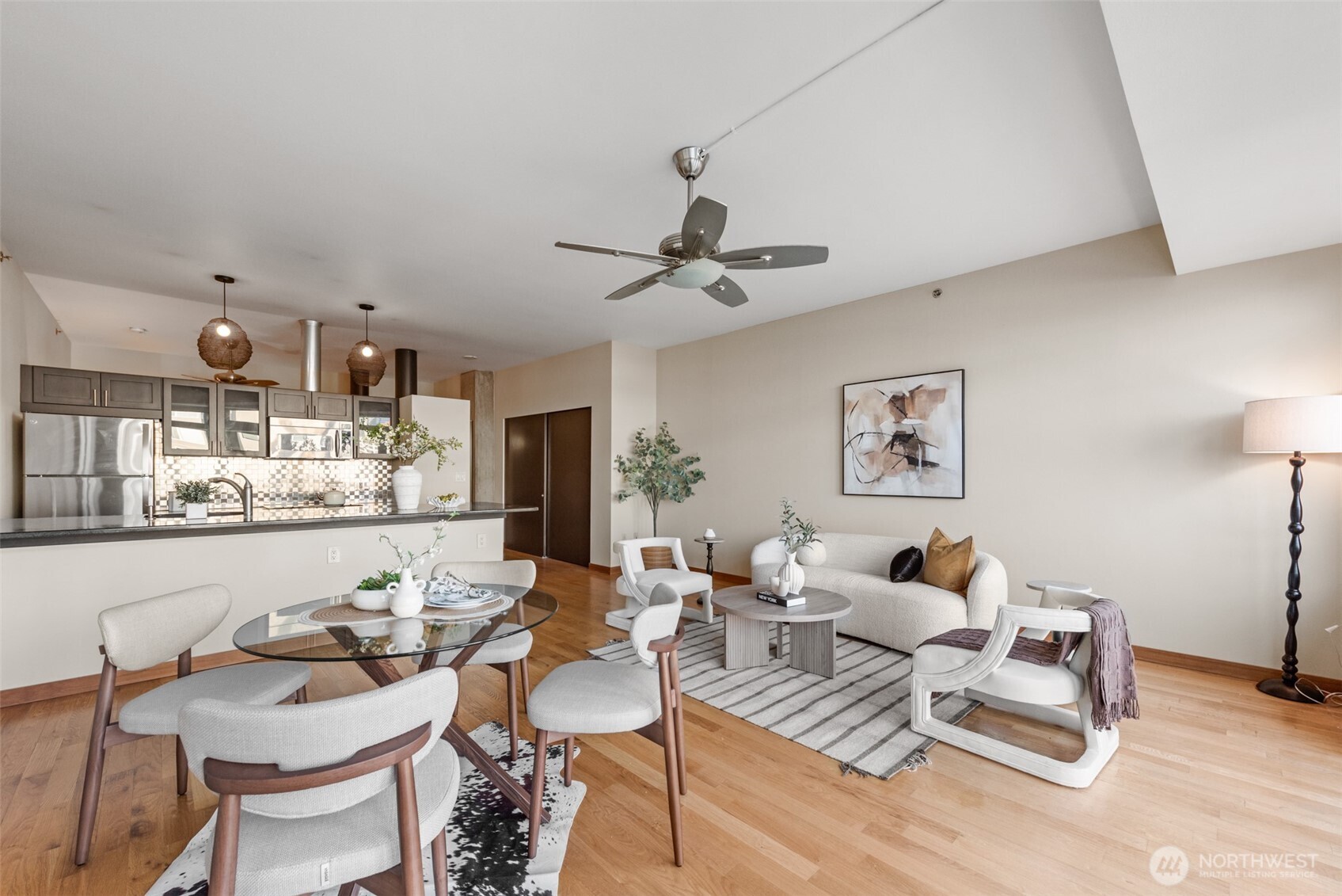 2717 Western Avenue Seattle WA 98121