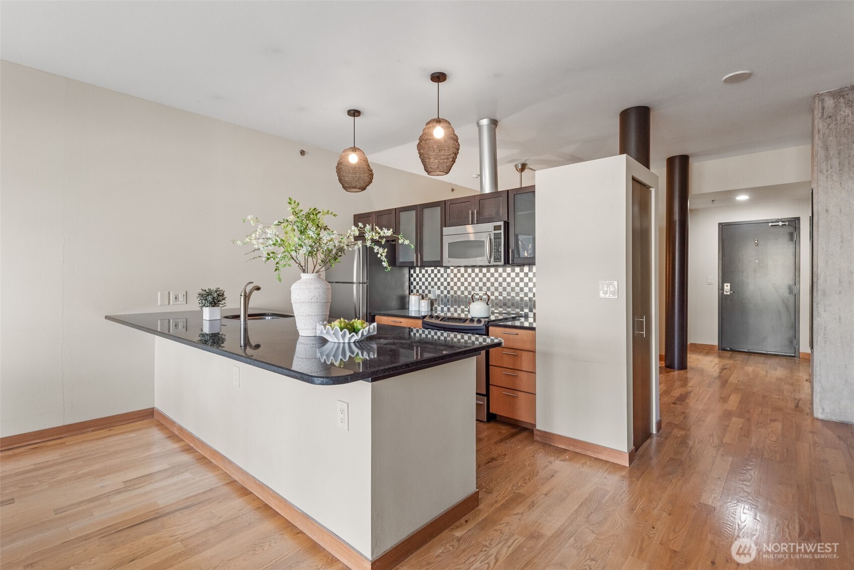 2717 Western Avenue Seattle WA 98121