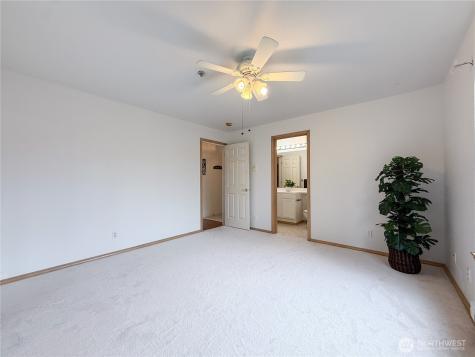 5620 14th Drive W Everett WA 98203