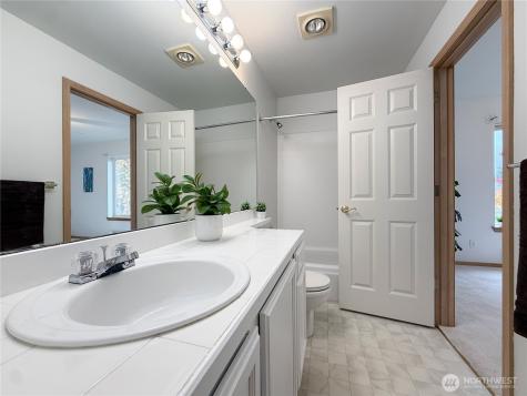 5620 14th Drive W Everett WA 98203