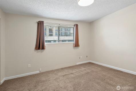 1040 S 320th Street Federal Way WA 98003
