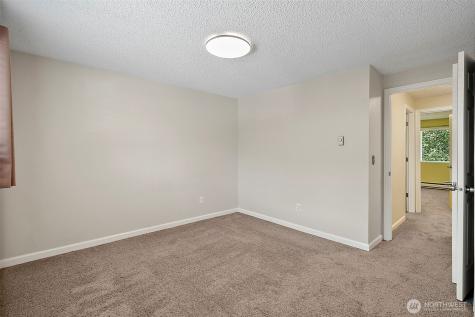 1040 S 320th Street Federal Way WA 98003