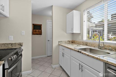 1040 S 320th Street Federal Way WA 98003