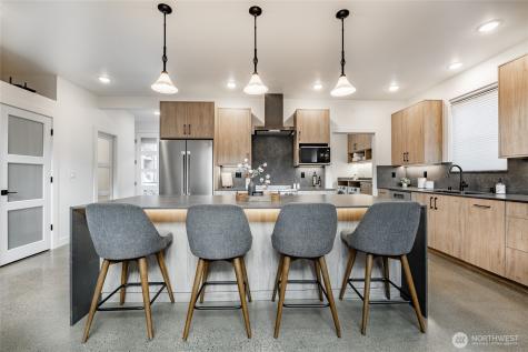 204 Pebblebrook Drive Lynden WA 98264