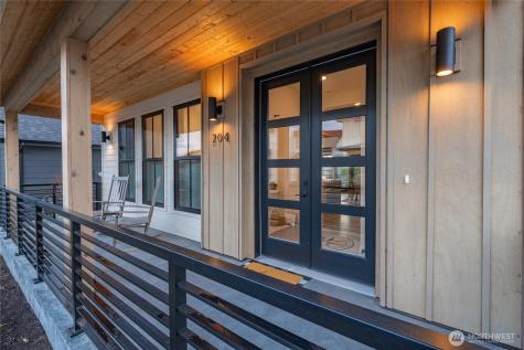 204 Pebblebrook Drive Lynden WA 98264
