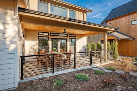 204 Pebblebrook Drive Lynden WA 98264