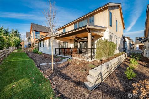 204 Pebblebrook Drive Lynden WA 98264