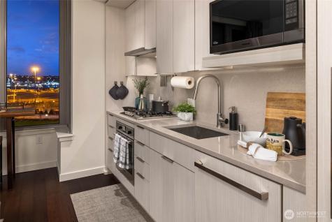 590 1st Avenue S Seattle WA 98104