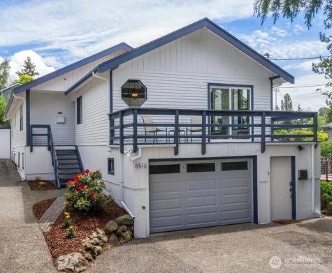 8516 Wallingford Seattle WA 98103