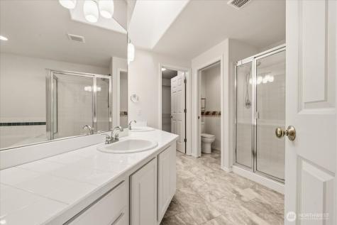 4726 NE 18th Place Renton WA 98059