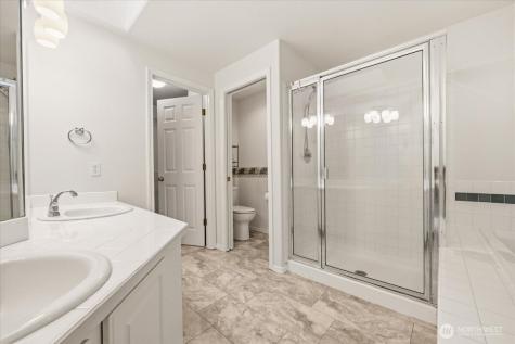 4726 NE 18th Place Renton WA 98059