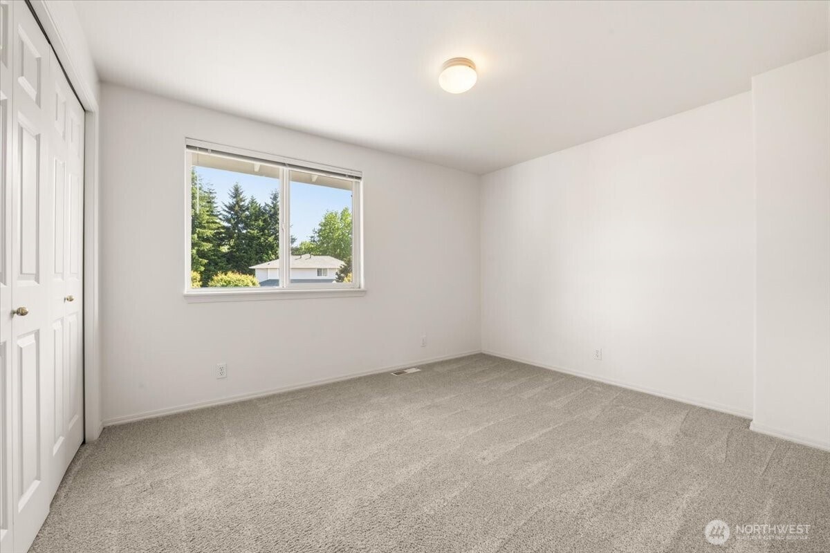 4726 NE 18th Place Renton WA 98059