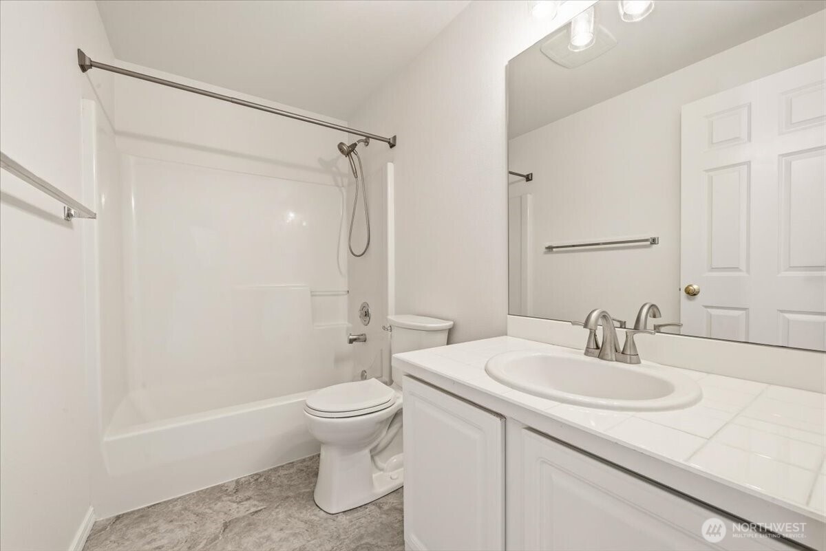 4726 NE 18th Place Renton WA 98059