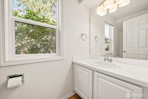 4726 NE 18th Place Renton WA 98059