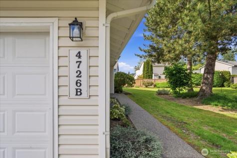 4726 NE 18th Place Renton WA 98059