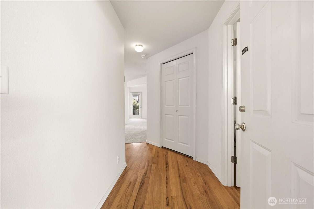 4726 NE 18th Place Renton WA 98059