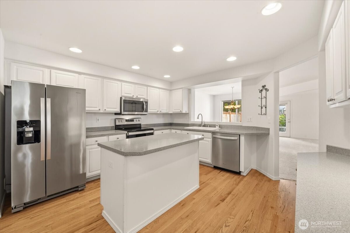4726 NE 18th Place Renton WA 98059