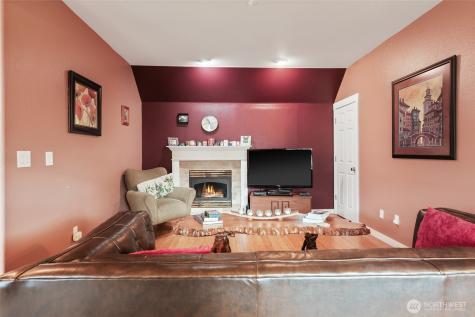 1486 Thompson Street Dupont WA 98327