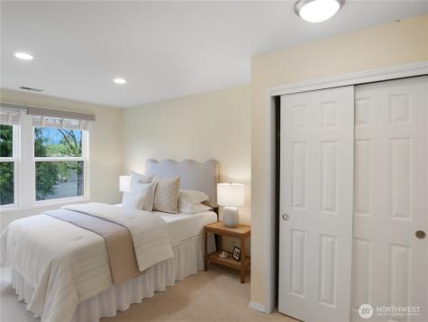 22471 SE 42nd Terrace Issaquah WA 98029