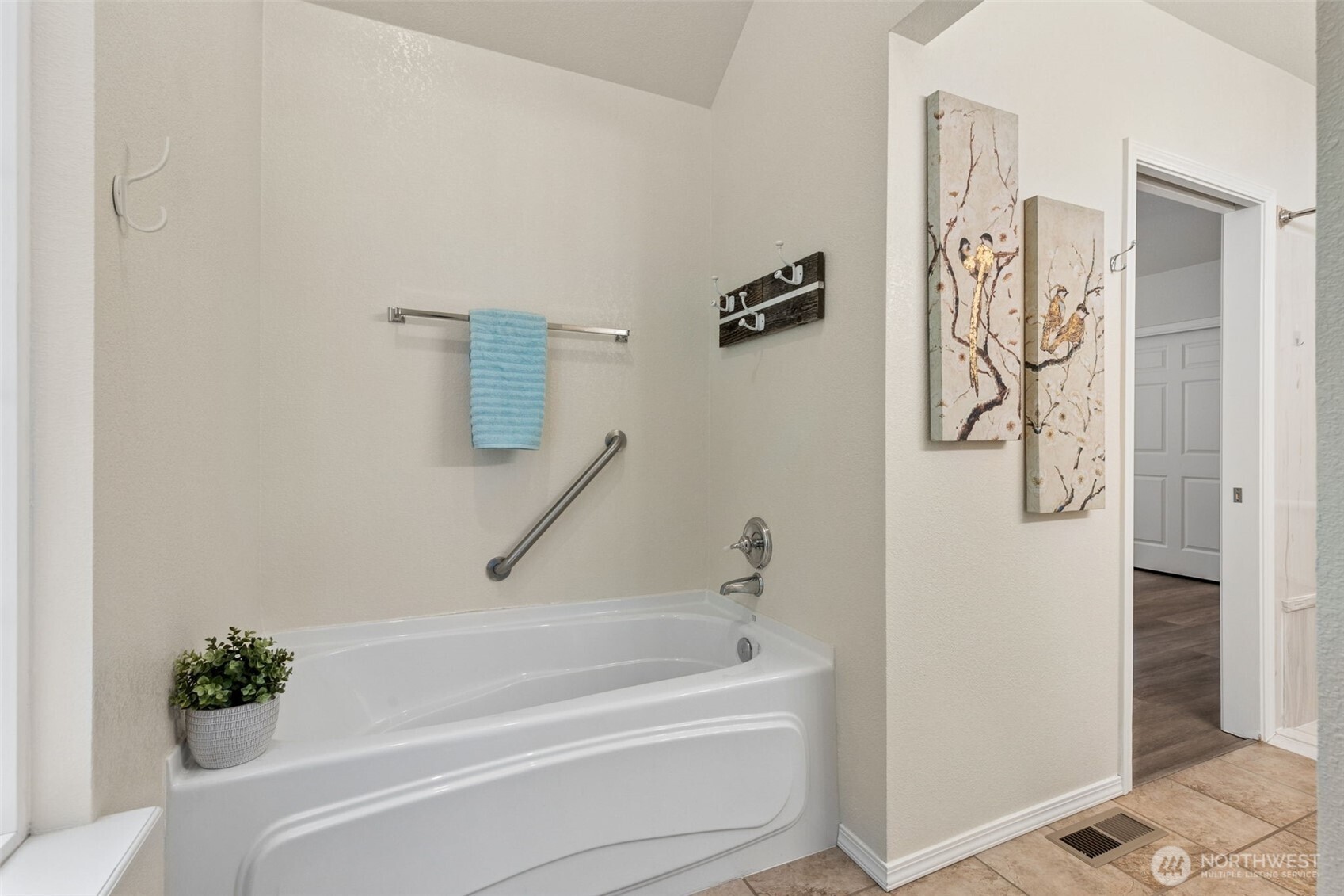4819 Stratford Lane SE Olympia WA 98501