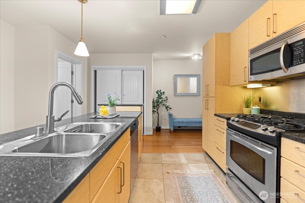 1530 NW Market Street Seattle WA 98107