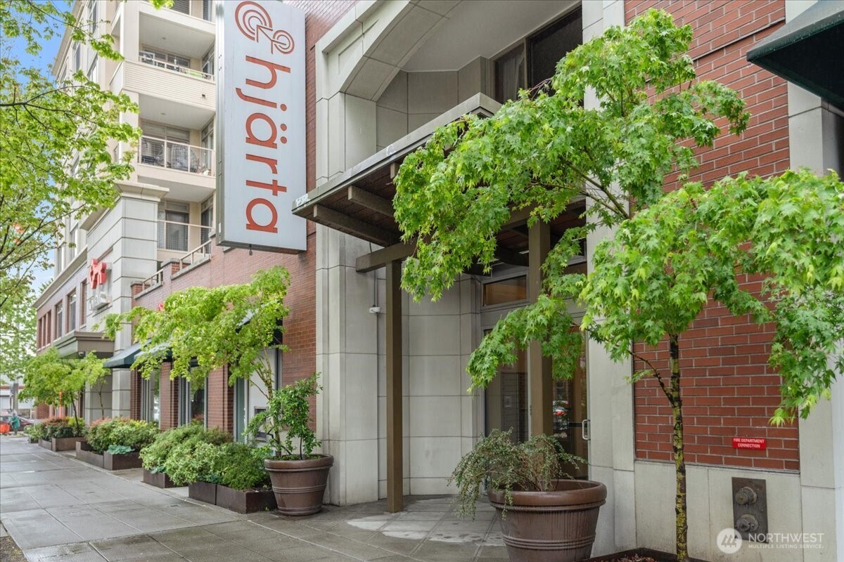 1530 NW Market Street Seattle WA 98107