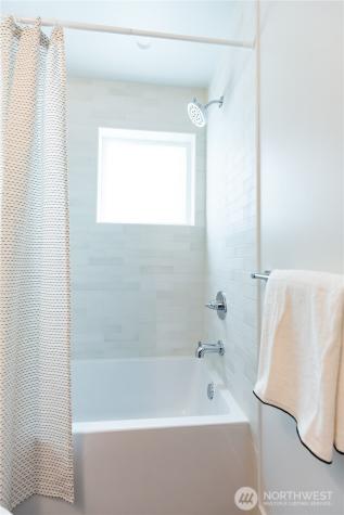 1530 25th Avenue Seattle WA 98122