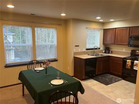 17711 79th Avenue Court E Puyallup WA 98375