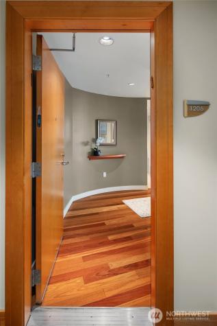 10610 NE 9th Place Bellevue WA 98004