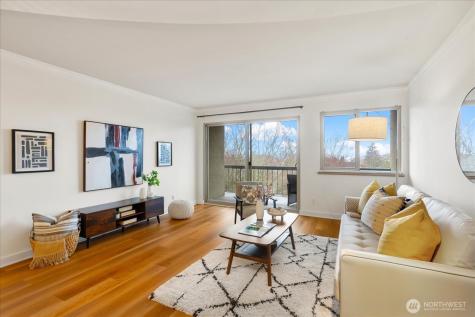 732 11th Avenue E Seattle WA 98102