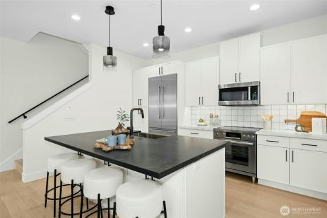 636 11th Avenue Kirkland WA 98033