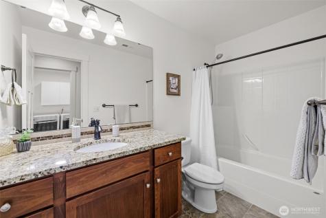 1832 146th Place SW Lynnwood WA 98087