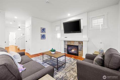 1832 146th Place SW Lynnwood WA 98087