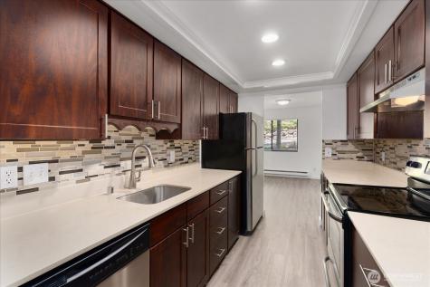 12517 NE 23rd Place Bellevue WA 98005