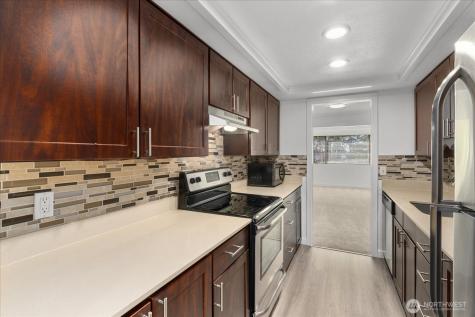 12517 NE 23rd Place Bellevue WA 98005
