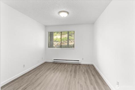 12517 NE 23rd Place Bellevue WA 98005