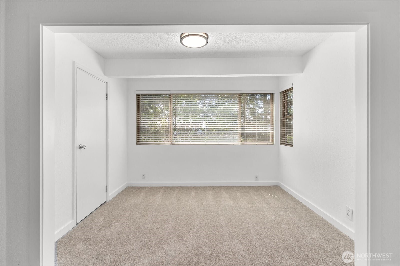 12517 NE 23rd Place Bellevue WA 98005