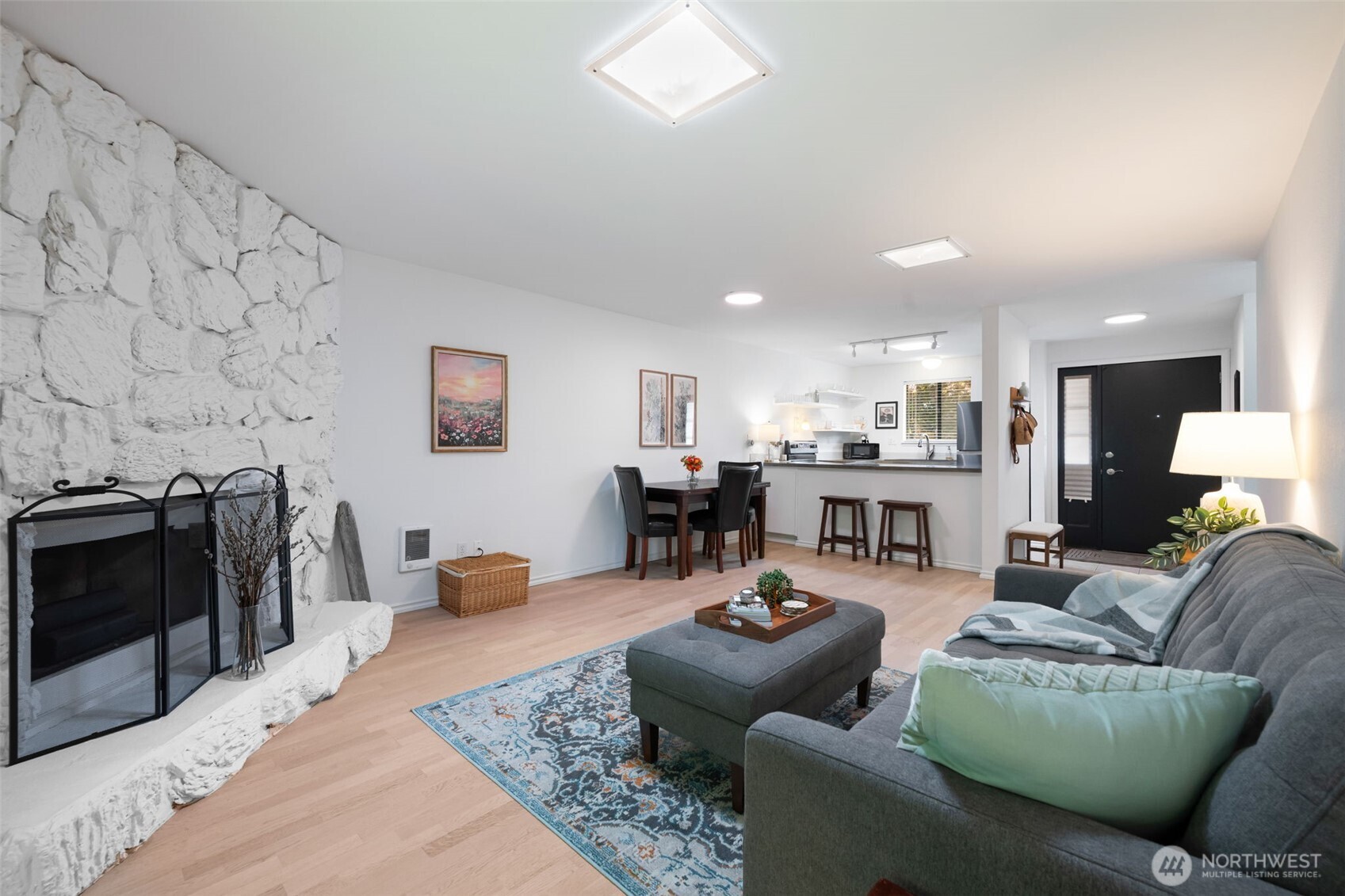 8017 196th Street SW Edmonds WA 98026