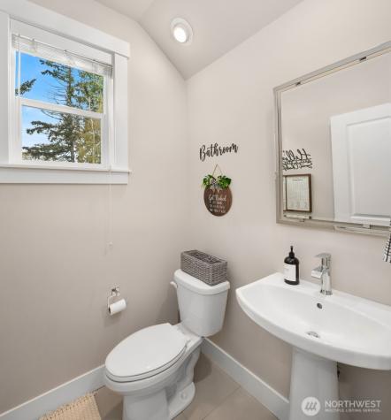13920 14th Place W Lynnwood WA 98087