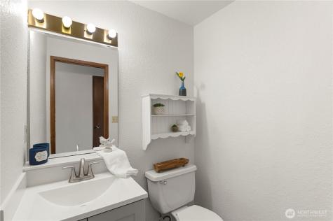 1421 W Casino Road Everett WA 98204